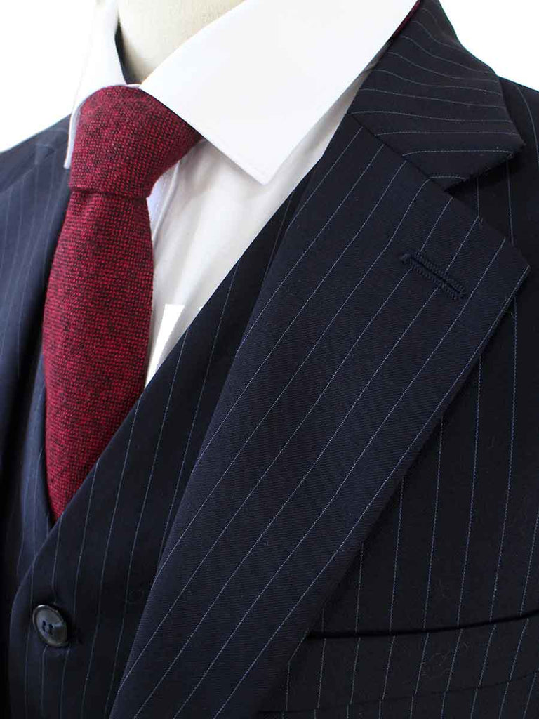 What colour suit is perfect for dark colour men? - Quora